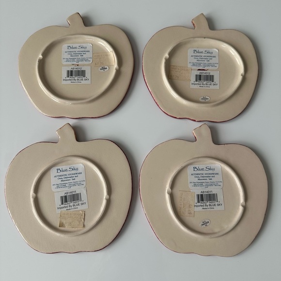 Blue Sky by James Craig Apple 🍎 Stoneware Vintage Kitchen Trivets - Set Of 4 ! - Picture 3 of 12